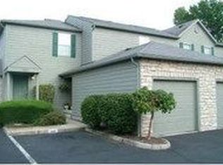 5873 Blendon Place Dr, Gahanna, OH 43230