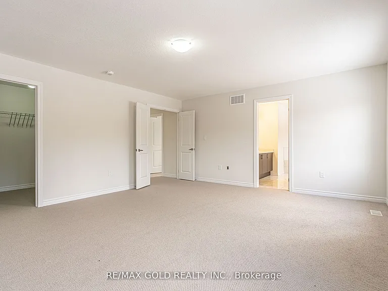33 Gilham Way — Photo 30
