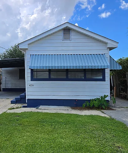 428 Papworth Ave Photo 1
