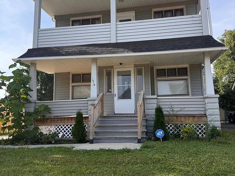 McGregor 4518 — Photo 1