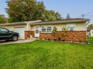 8263 Forest Beach Rd, Watervliet, MI 49098