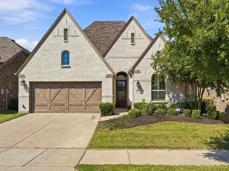 5117 Ember Pl