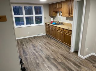 18627 144th Ave, Spring Lake, MI 49456