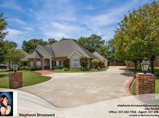 1024 Bear Creek Cir, Breaux Bridge, LA 70517