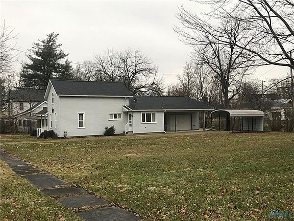 3rd image of 215 Cherry St #411
