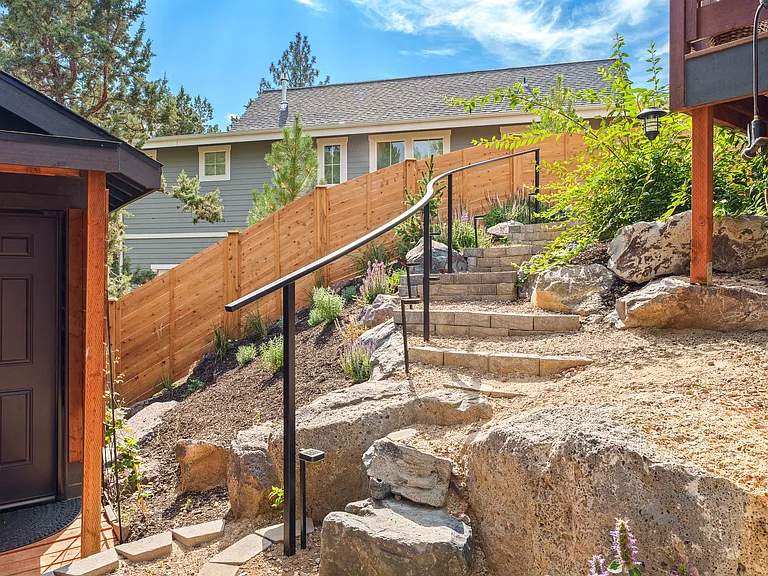 61000 SE Crane Peak Ct — Photo 34