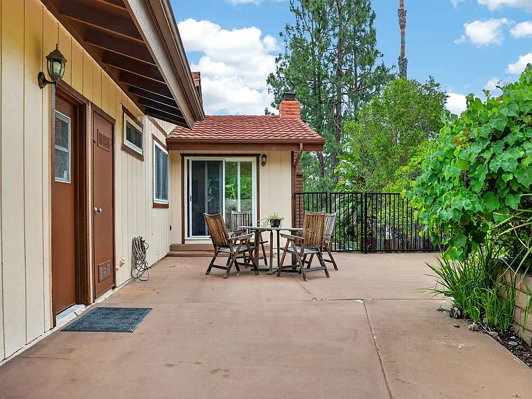 13660 Acorn Patch Ln — Photo 38