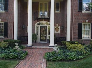 1600 Ashwood Dr, Lexington, KY 40502