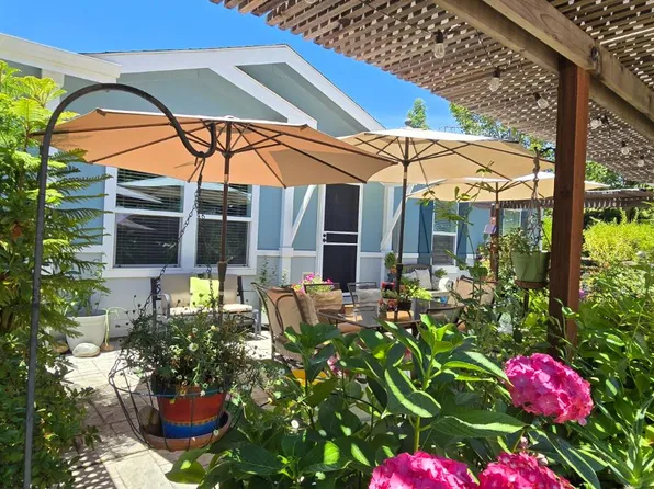 61 Broken Cir, Davis, CA 95618