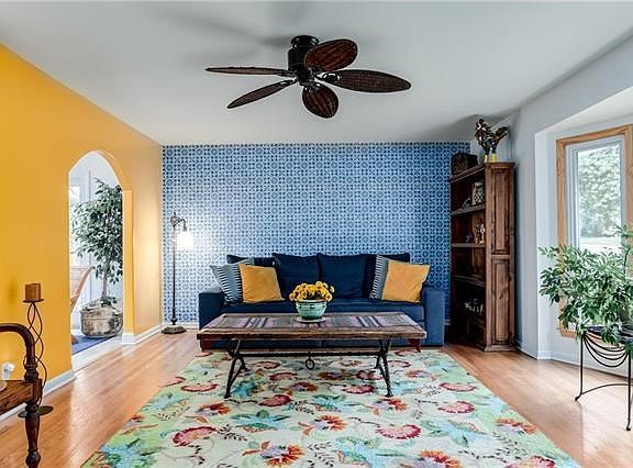 5th image of 8116 Juniper Dr