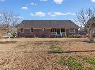 11 Paige St, Cartersville, GA 30121