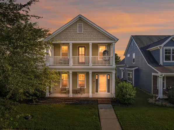 8833 Wilson Creek Dr, Ooltewah, TN 37363