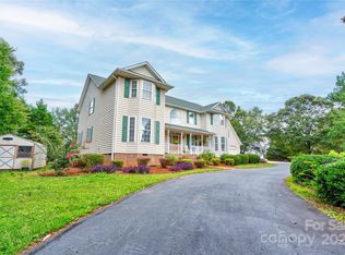 230 Stone Way Ln, Rutherfordton, NC 28139