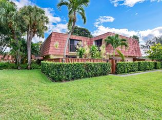 624 Buttonwood Ln, Boynton Beach, FL 33436