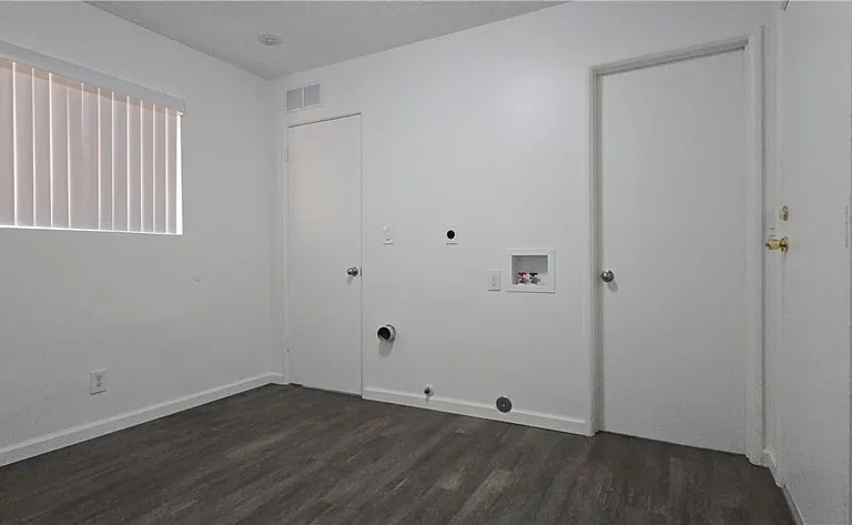 68277 Grandview Ave — Photo 31