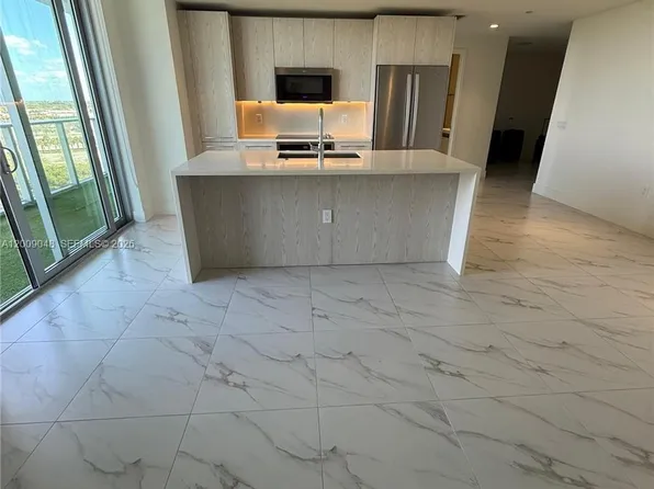 2000 Metropica Way #901, Sunrise, FL 33323