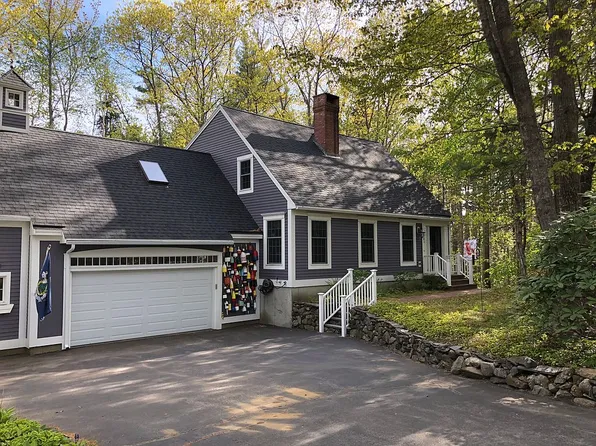 41 Fairfield Dr, Kennebunk, ME 04043