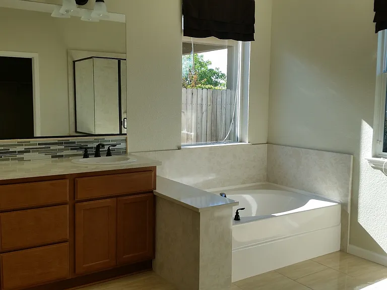 4837 Langley Way — Photo 5