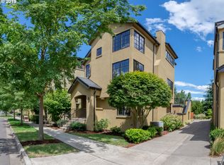 2843 Lord Byron Pl, Eugene, OR 97408