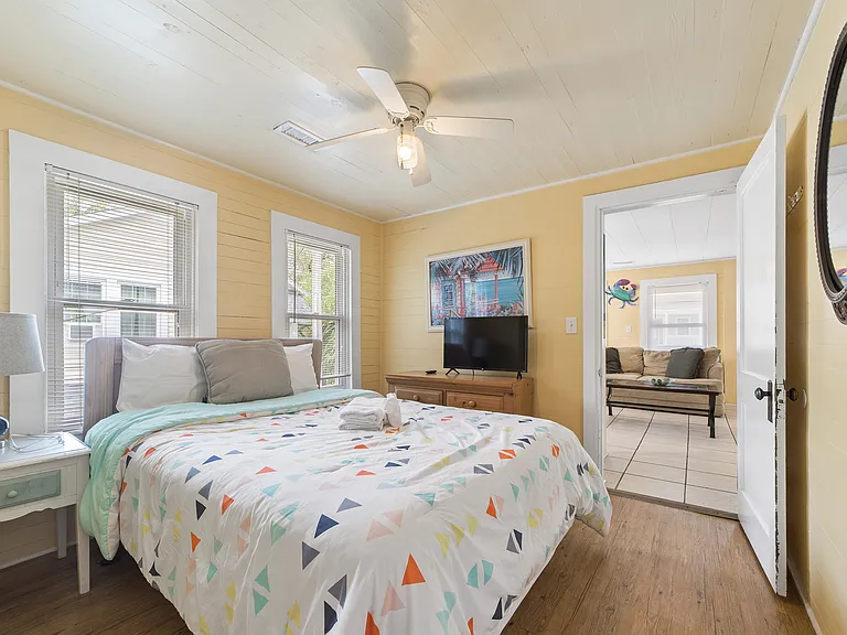 1420 Holly Driveunit B — Photo 8