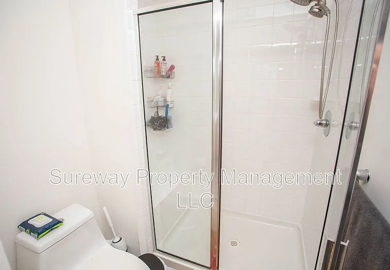 172 Fela Dr — Photo 25