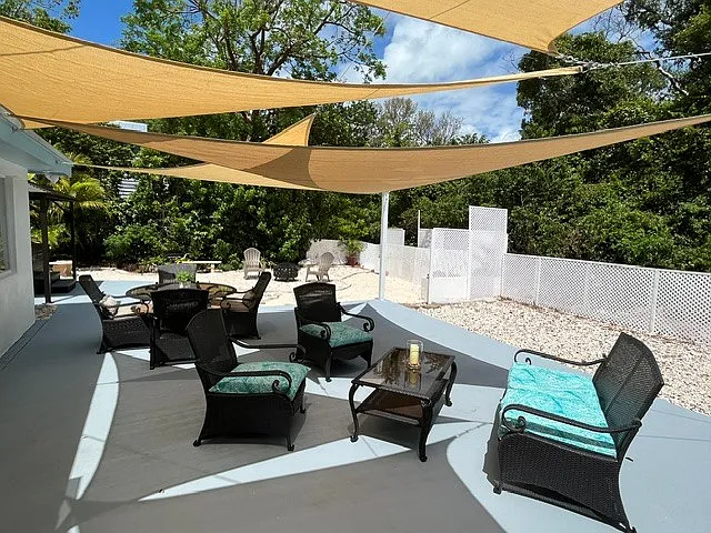 17 Pompano Ave — Photo 31