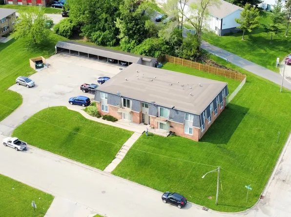 3111 Jacqueline Dr, Rockford, IL 61109