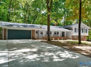 10117 Bluff Dr SE, Huntsville, AL 35803