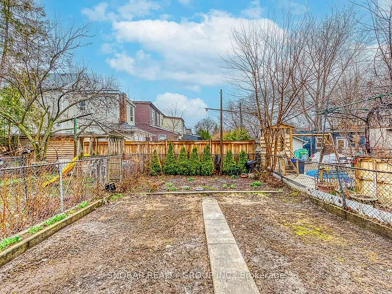 188 Hallam St — Photo 17