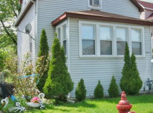 6058 S 74th Ct, Summit, IL 60501