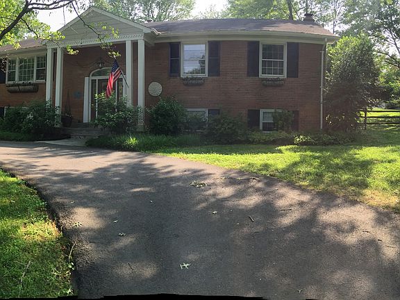 Pano view of the front of the house