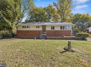 4501 Apple Tree Dr, Alexandria, VA 22310