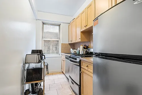 220 Madison Ave #7Q Photo 1 220 Madison Ave #7Q Photo 1