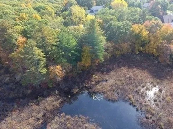 LOT 1 Pondview Ln, Stoughton, MA 02072