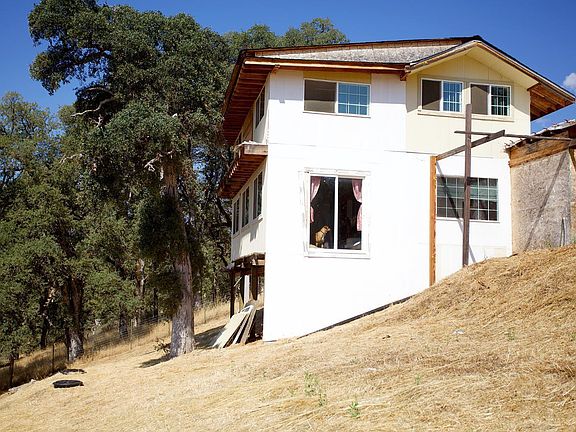 3rd image of 35100 Mendocino Pass Road