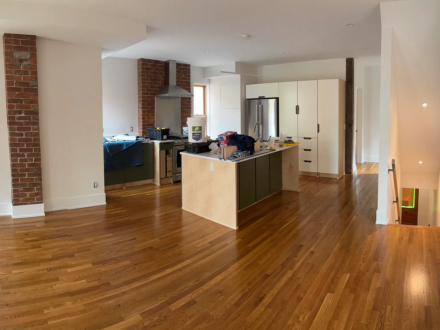 3 bed, 1400 sqft, $2,250 — Photo 2