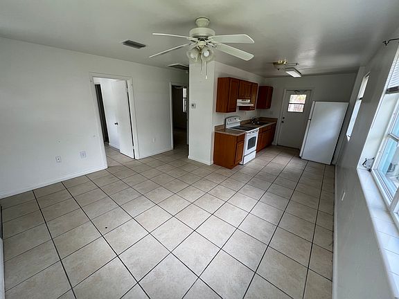 3rd image of 4623 W Alhambra Cir #B