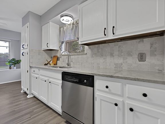 4th image of 7357 Channel View Dr