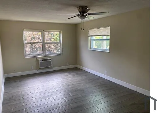 1250 E Sample Rd #211 — Photo 17