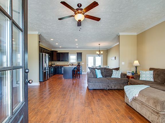 3rd image of 314 Drema Ct
