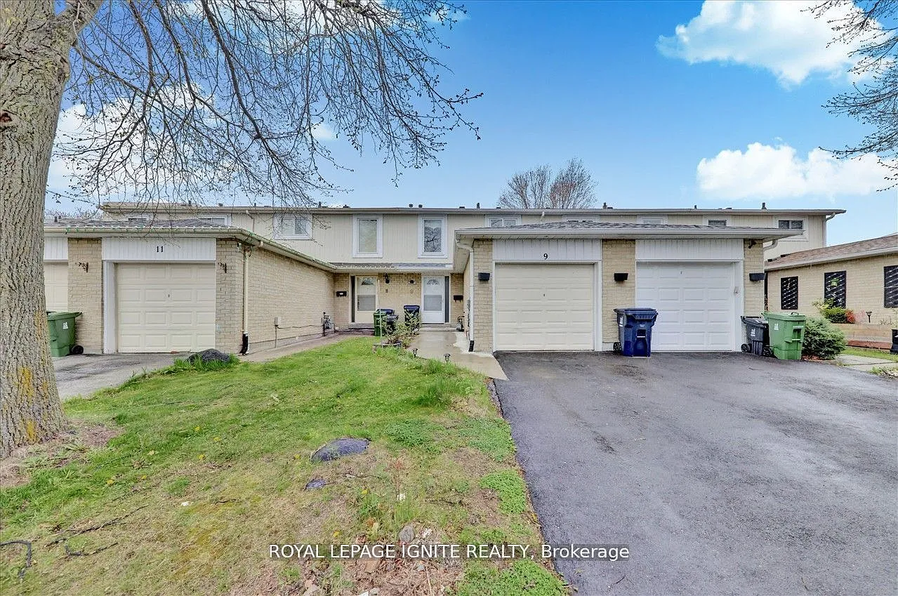 4 bed, $3,100 — Photo 1