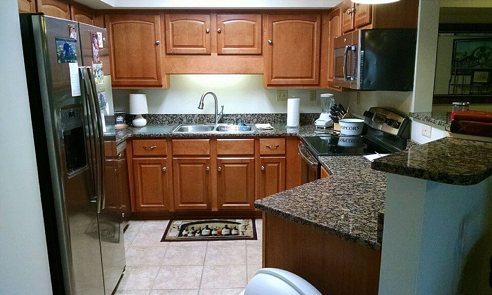 Kitchen - completely updated