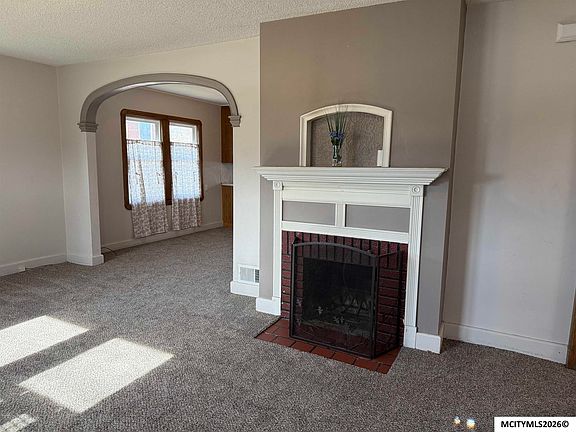 3rd image of 1216 2nd St SW