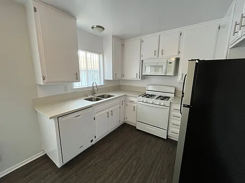 Floor plan 221