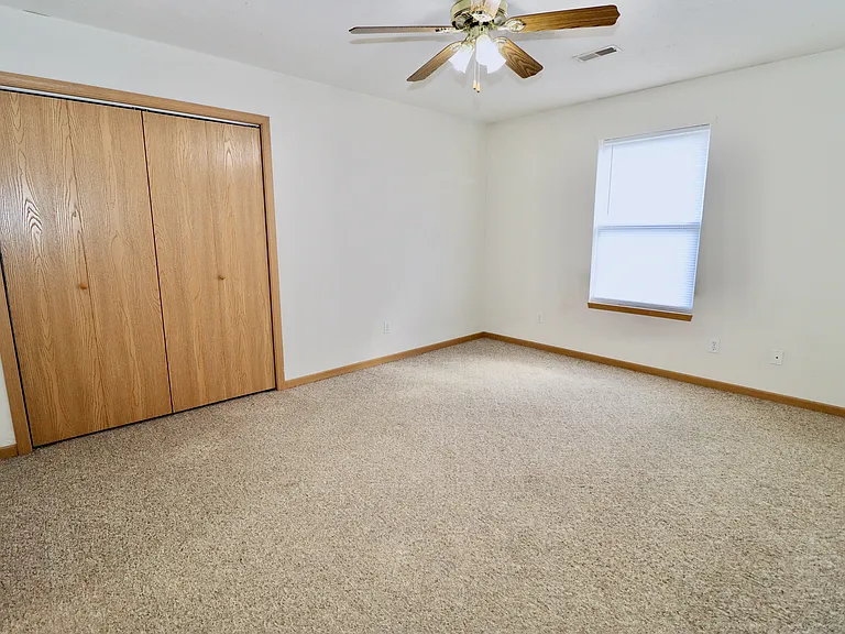 1248 Orchard Dr — Photo 11
