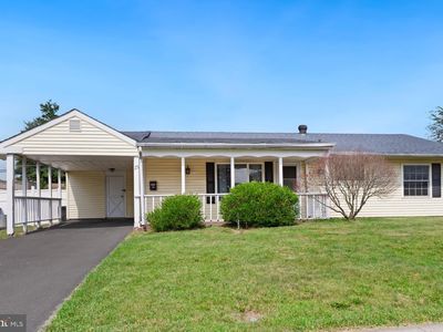 25 Tulip Ln, Levittown, PA, 19054