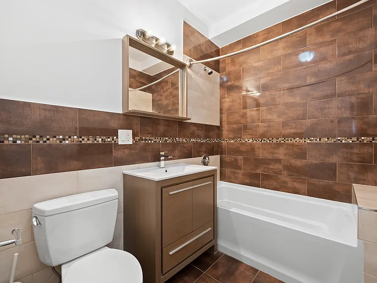 237 Avenue Z #2 — Photo 9