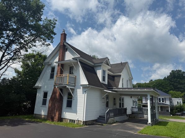 425 Pleasant St