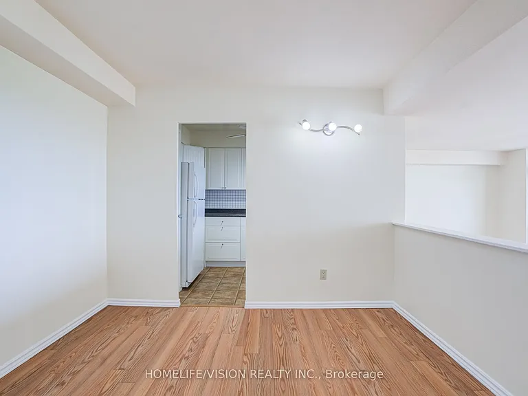 1360 York Mills Rd #905 — Photo 11