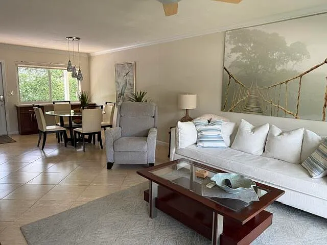 223 S Federal Hwy #17 — Photo 5